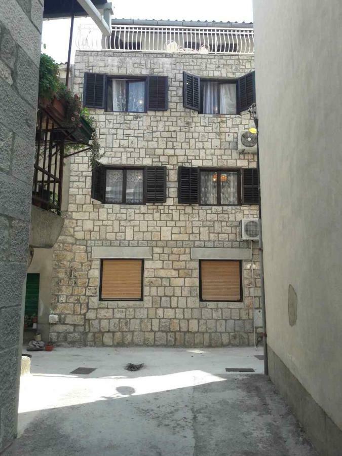 Suncica Apartments Kastela Dış mekan fotoğraf