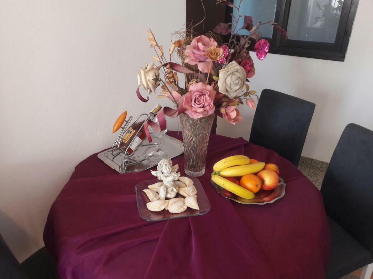 Suncica Apartments Kastela Dış mekan fotoğraf